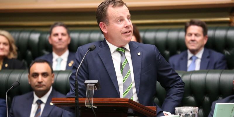 Brendan-inaugural-resize-800×400