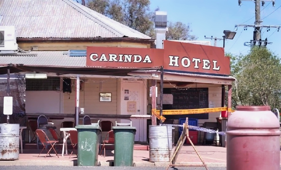 CarindaPub001
