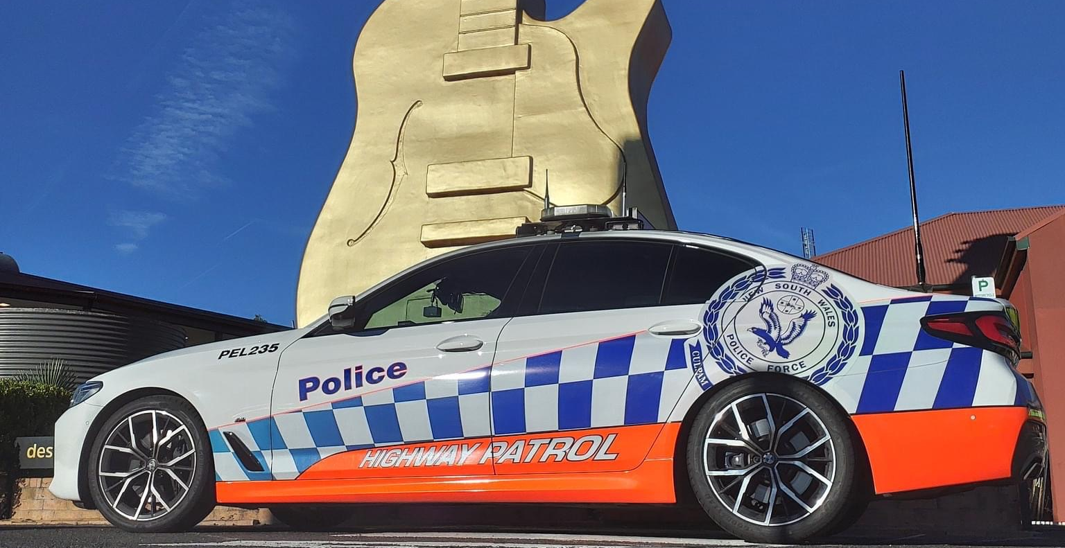 CopCarTamworth001