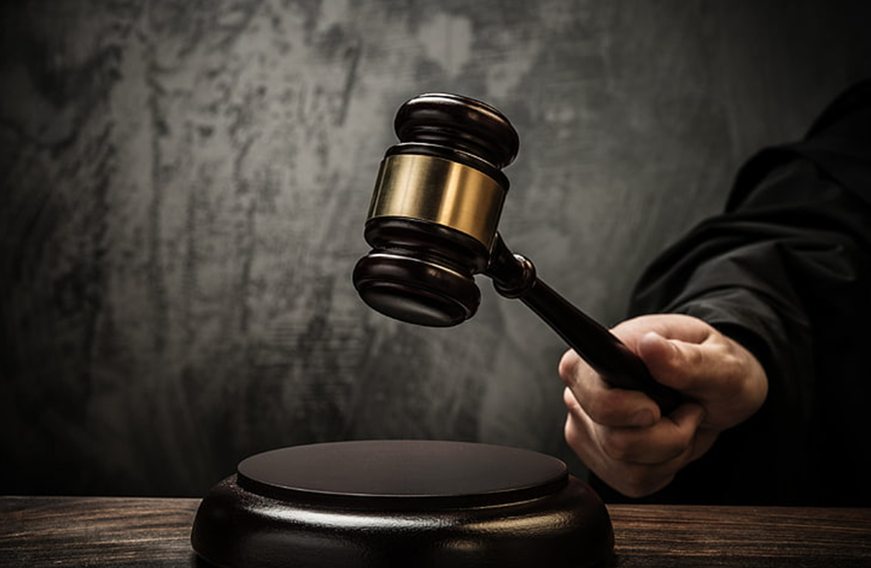 JudgeGavel001