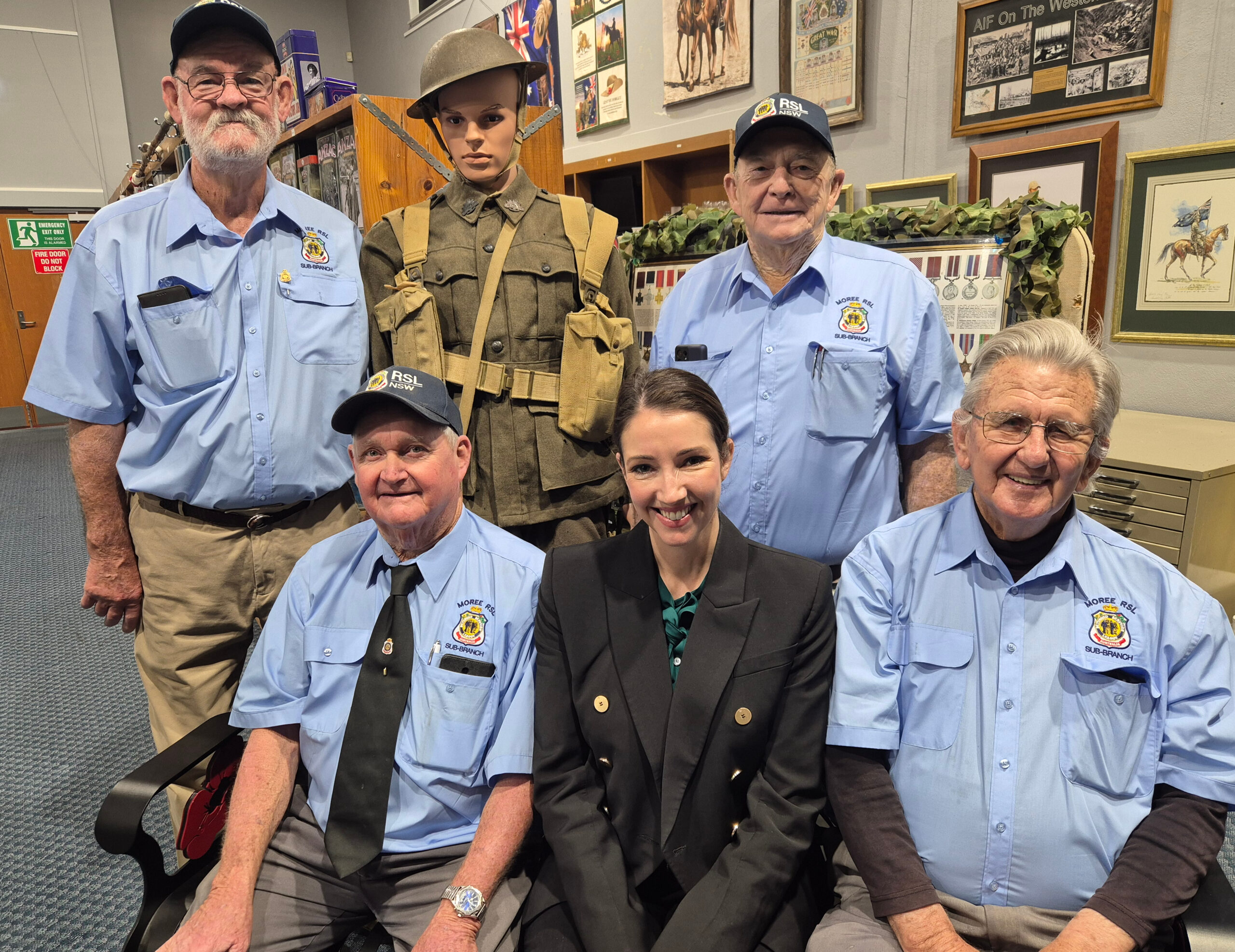 Eric Taylor (back left) with RSL Sub-Branch president John Williams, with (seated from left) Darryl Brady, deputy mayor Susannah Pearse and John Tramby (Image Copyright).