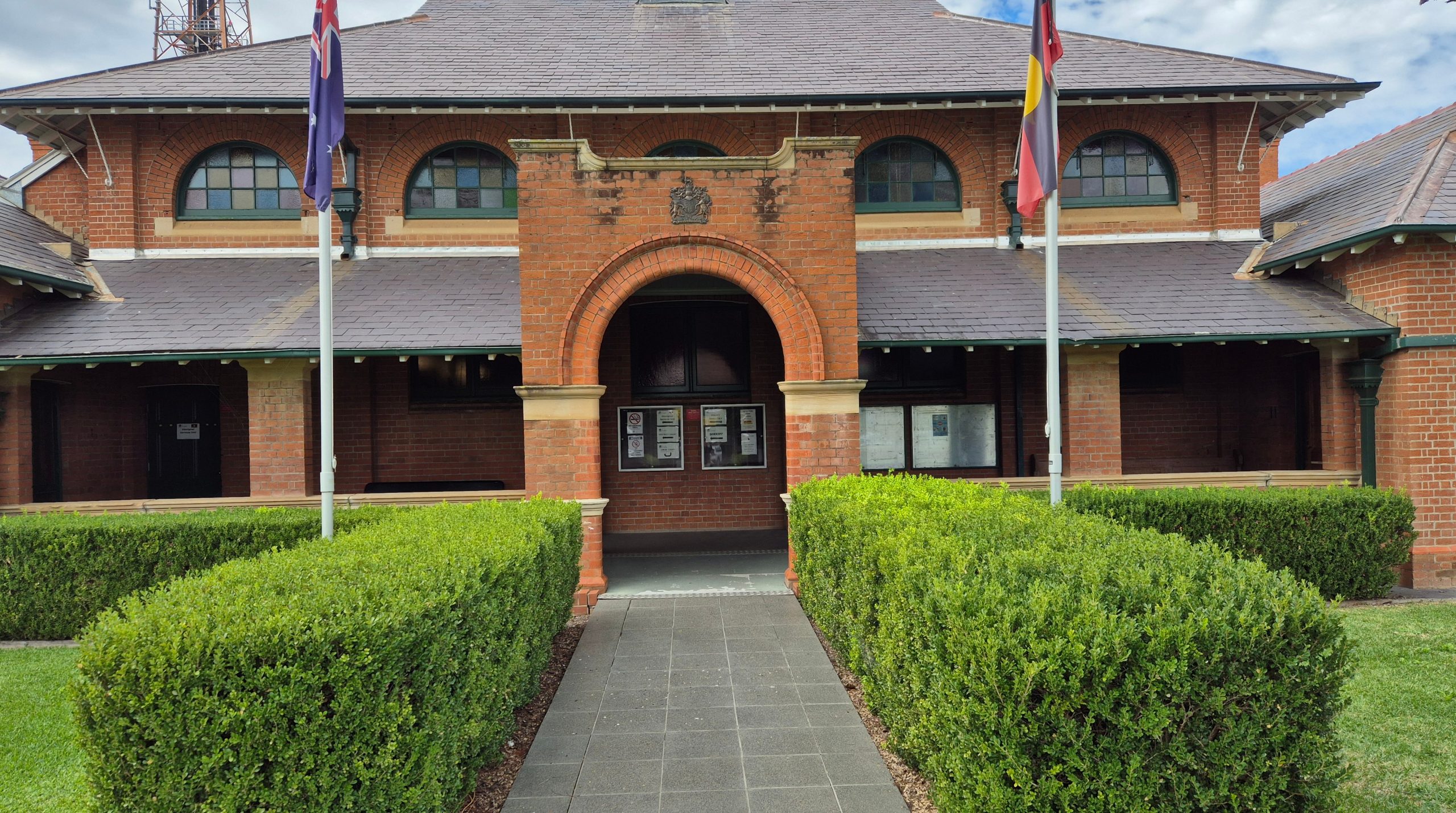 USECourtHouse001